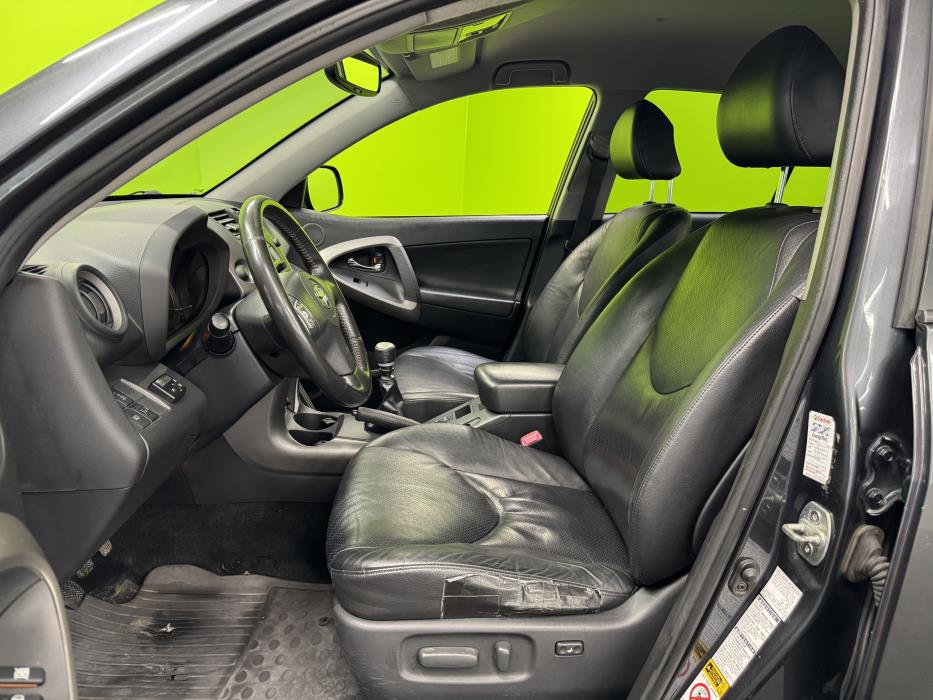 Toyota RAV4 2006