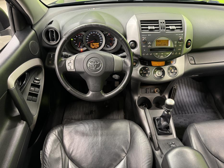Toyota RAV4 2006