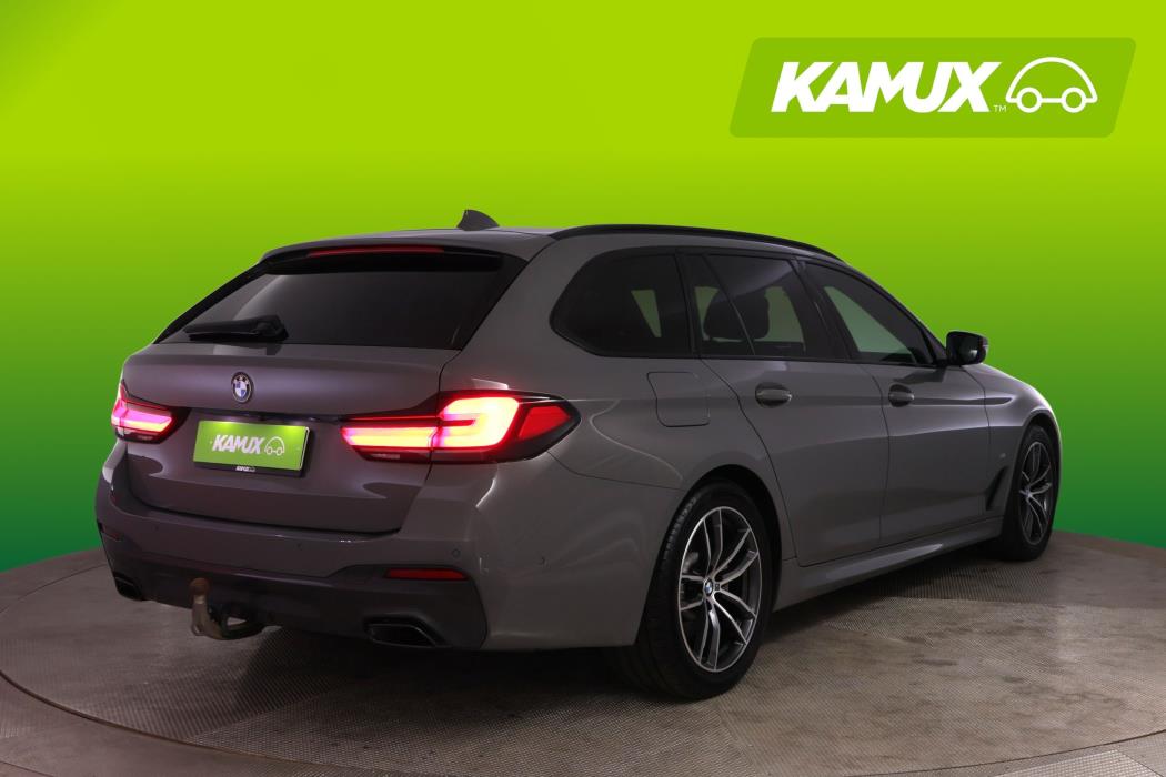 BMW 520 2021
