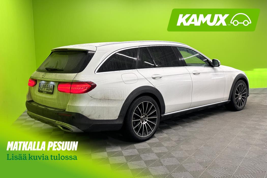 Mercedes-Benz E 2017