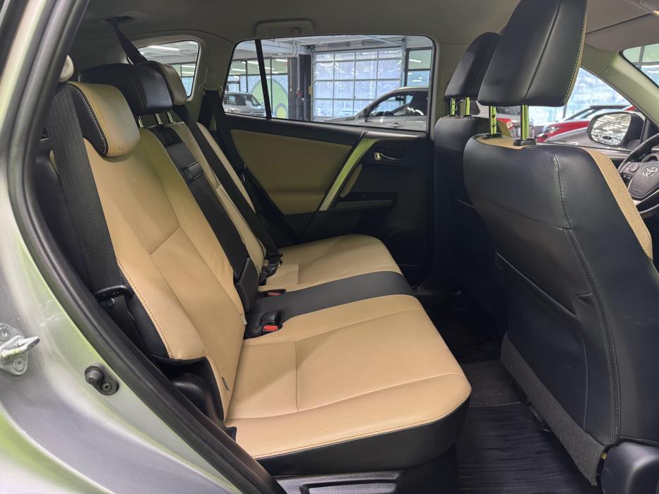 Toyota RAV4 2017