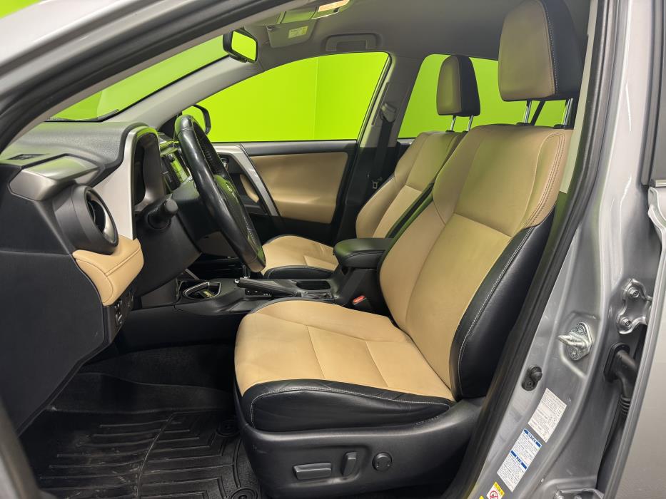 Toyota RAV4 2017