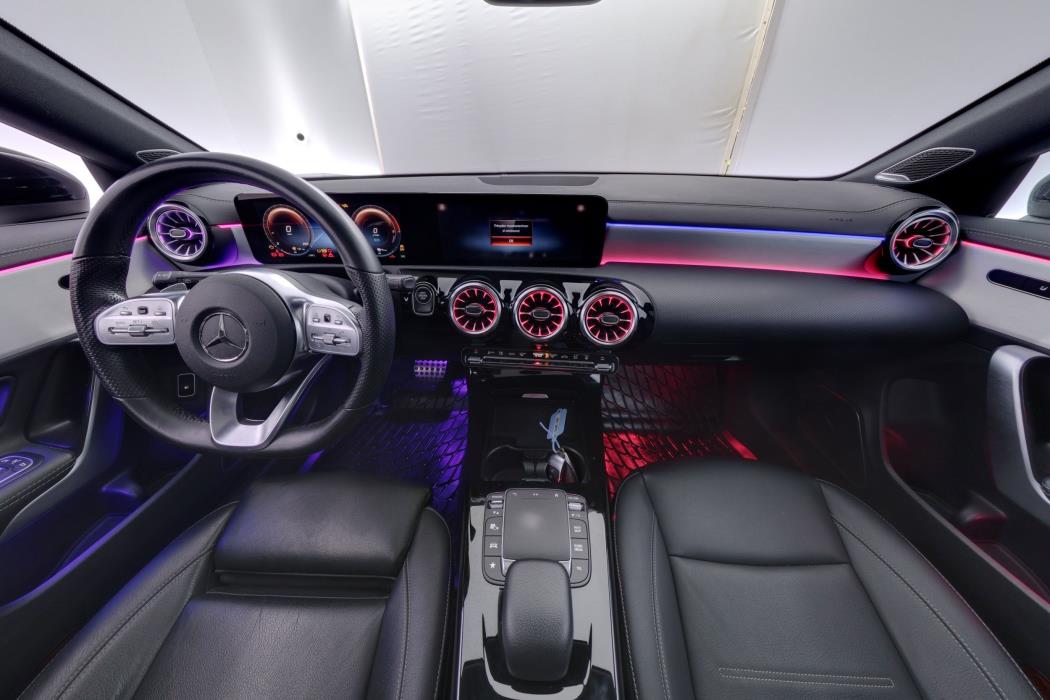 Mercedes-Benz CLA 2023