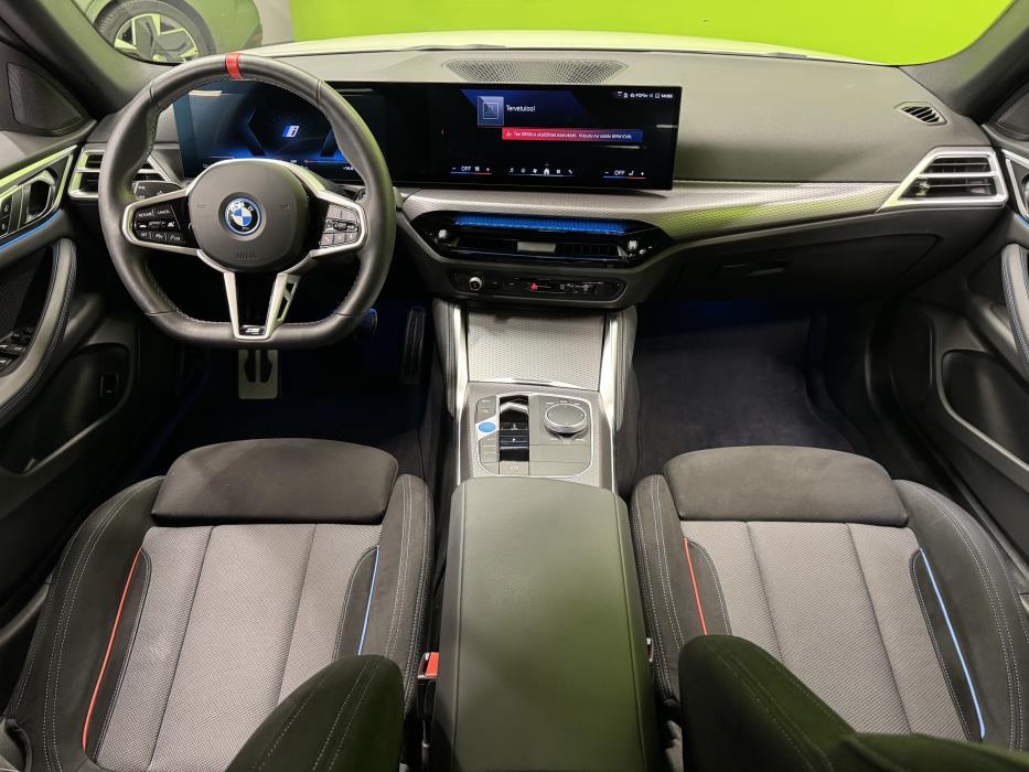 BMW i4 2025
