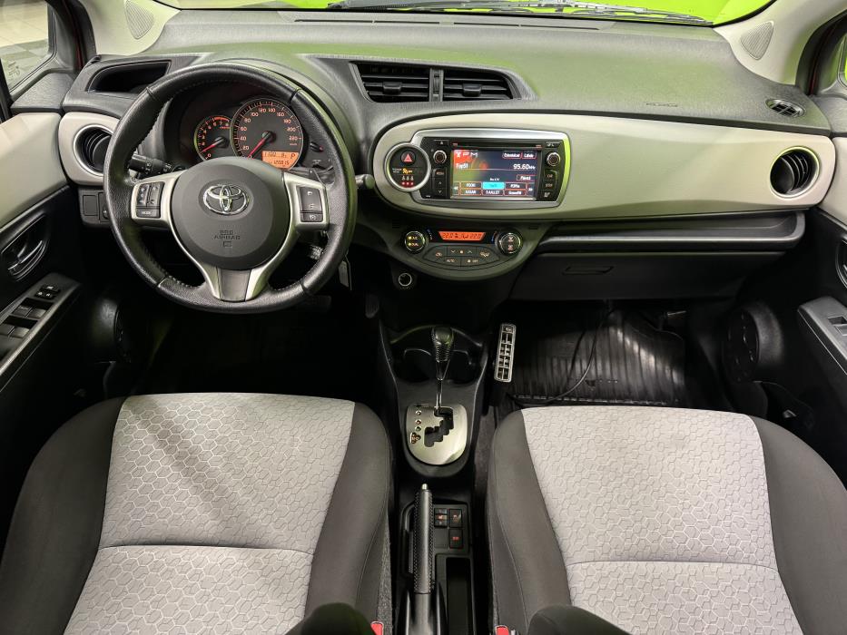 Toyota Yaris 2012