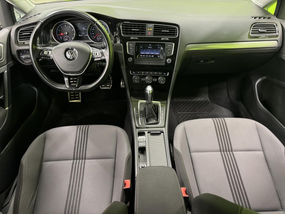 Volkswagen Golf 2016