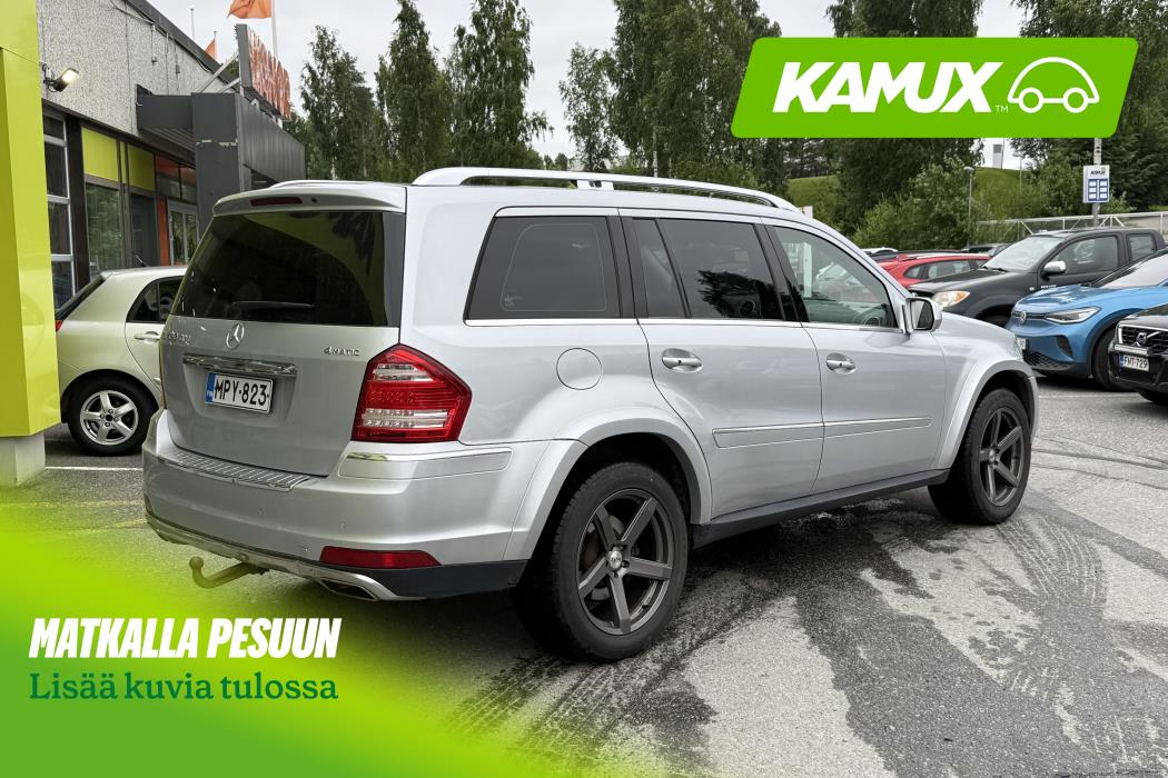 Mercedes-Benz GL 2010