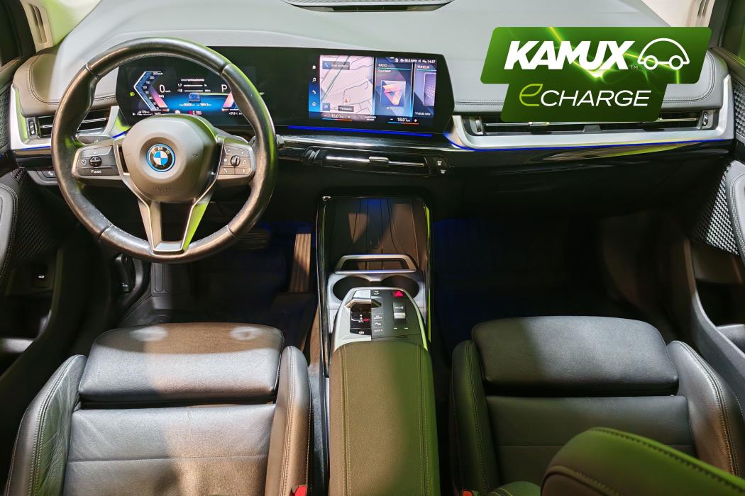 BMW 225 2022