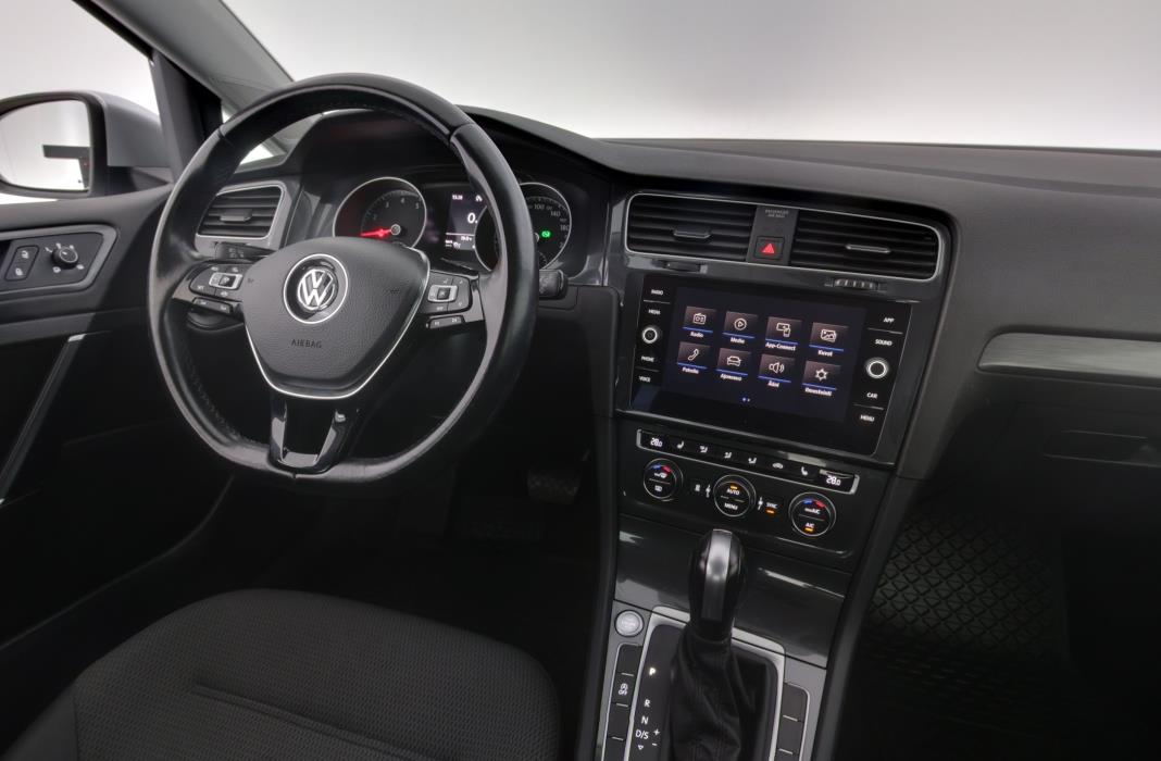 Volkswagen Golf 2020