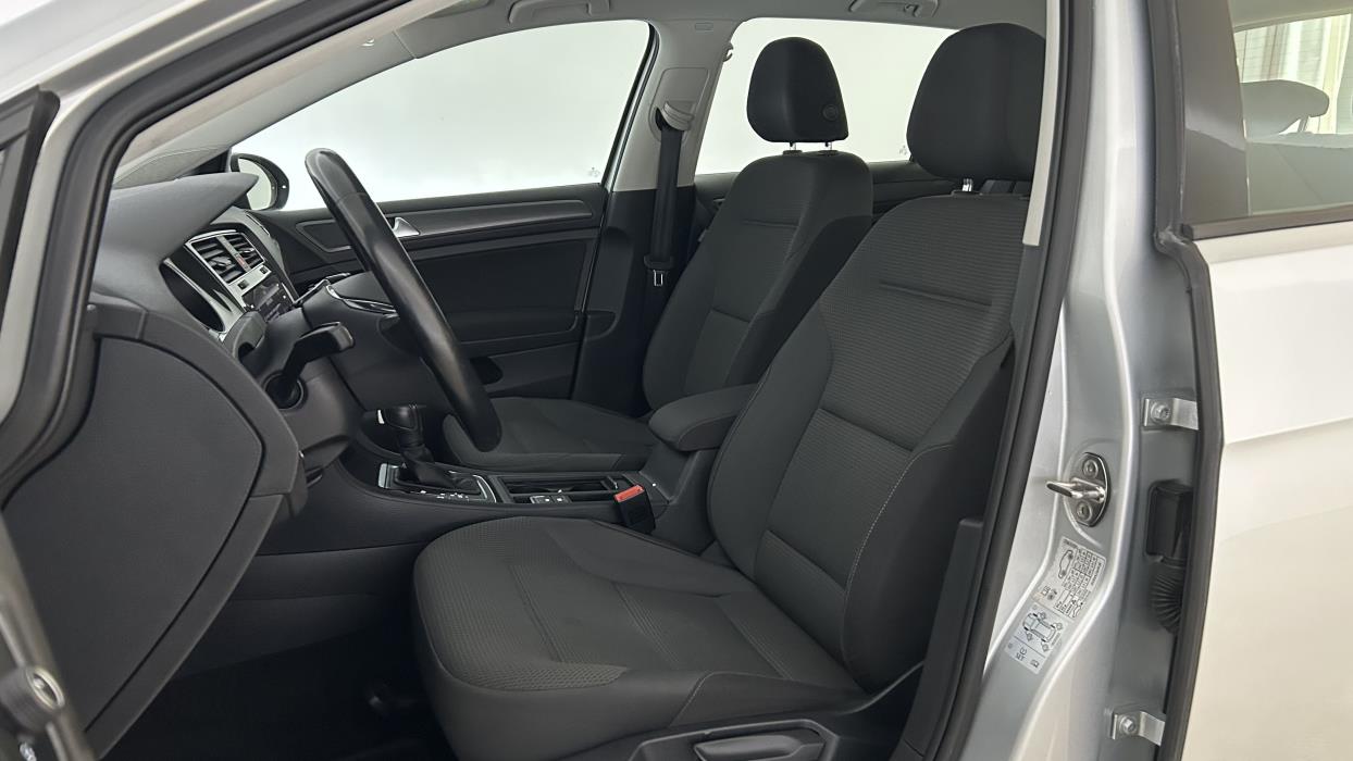 Volkswagen Golf 2020