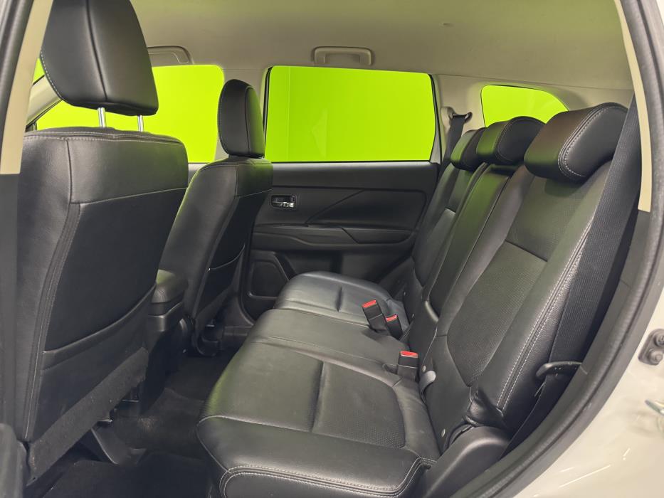 Mitsubishi Outlander 2014