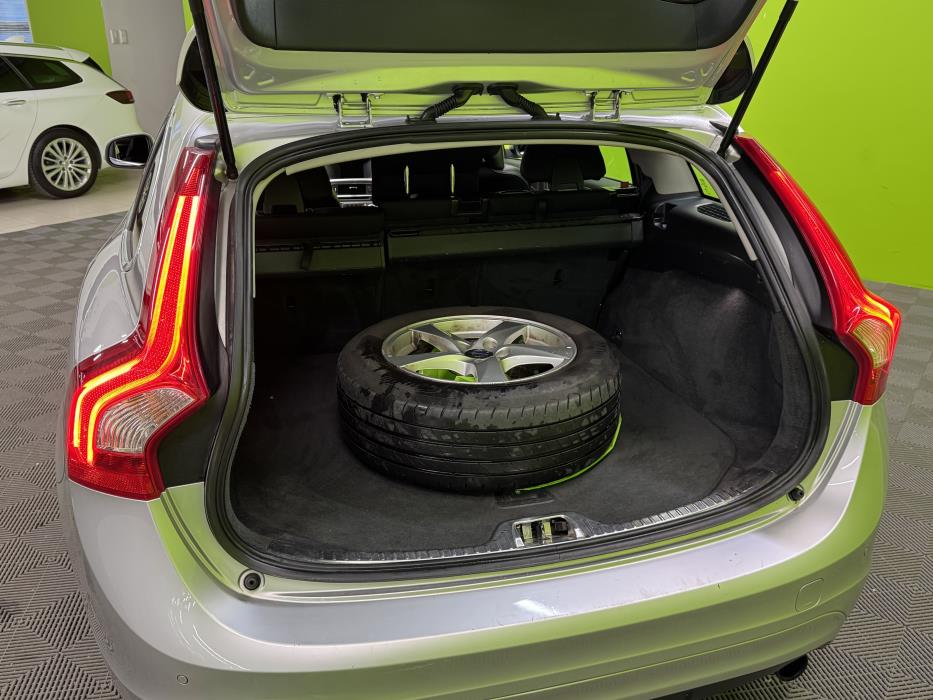 Volvo V60 2015