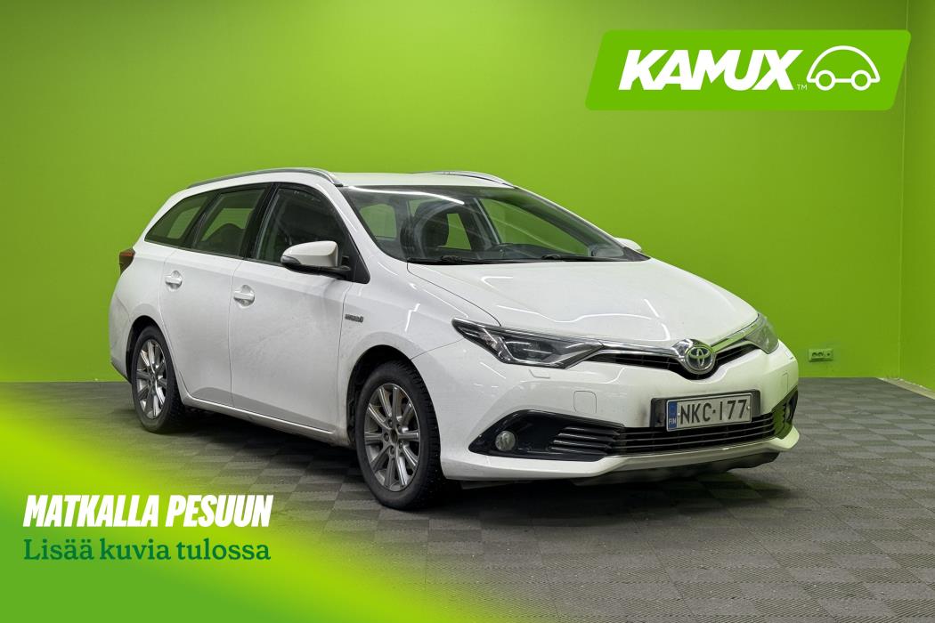 Toyota Auris 2016