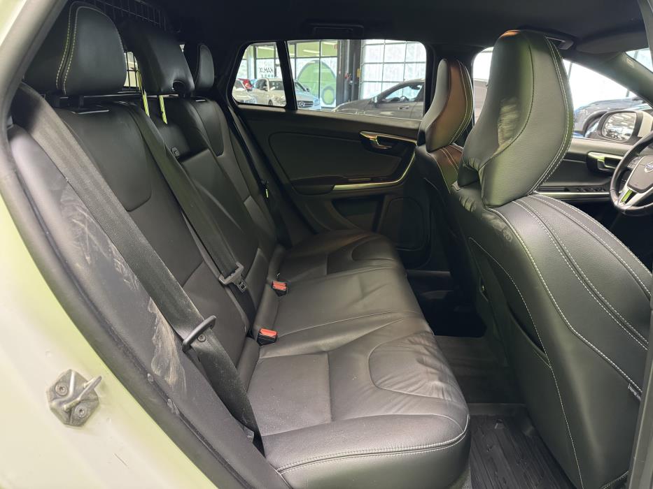Volvo V60 2018