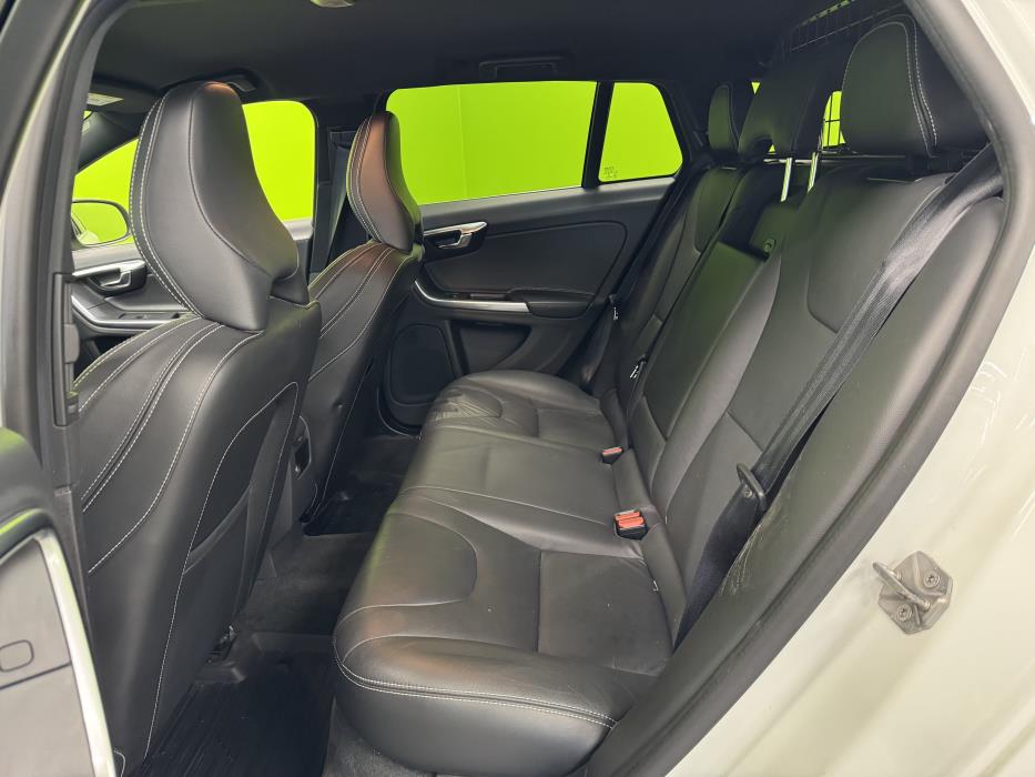 Volvo V60 2018