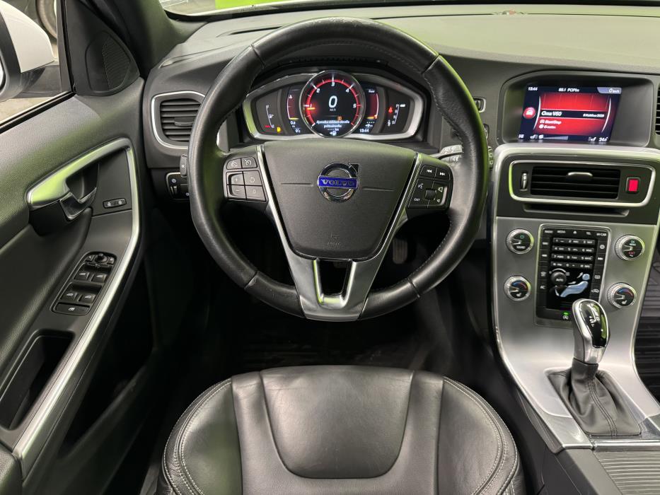 Volvo V60 2018