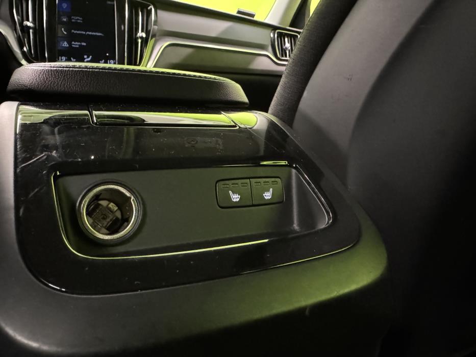 Volvo V60 2020