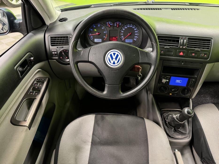 Volkswagen Bora 2002