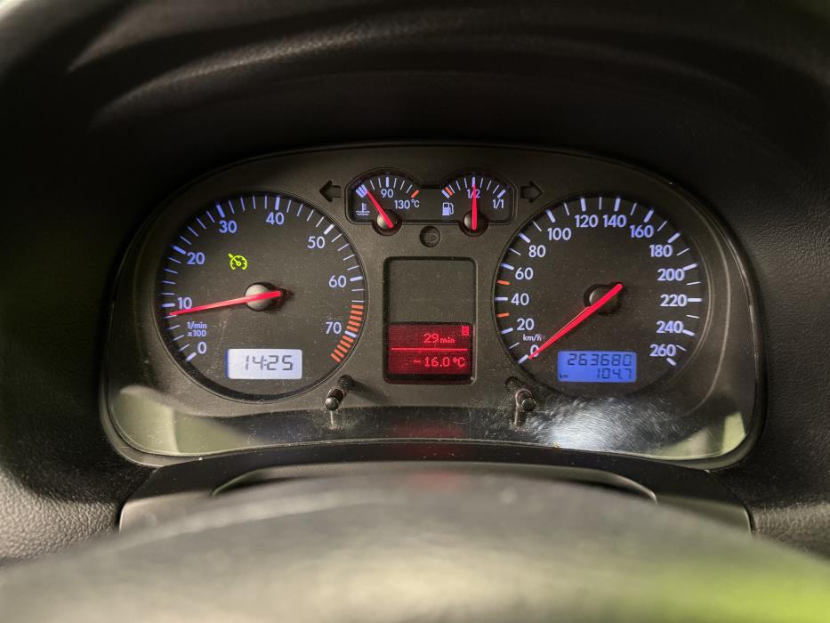 Volkswagen Bora 2002