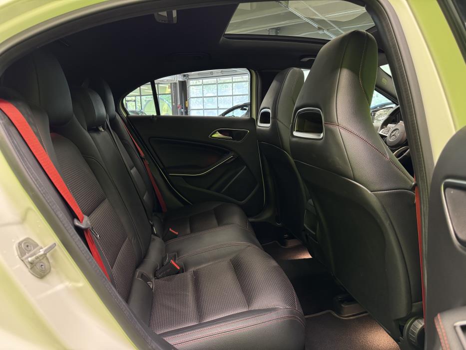 Mercedes-Benz A 2017