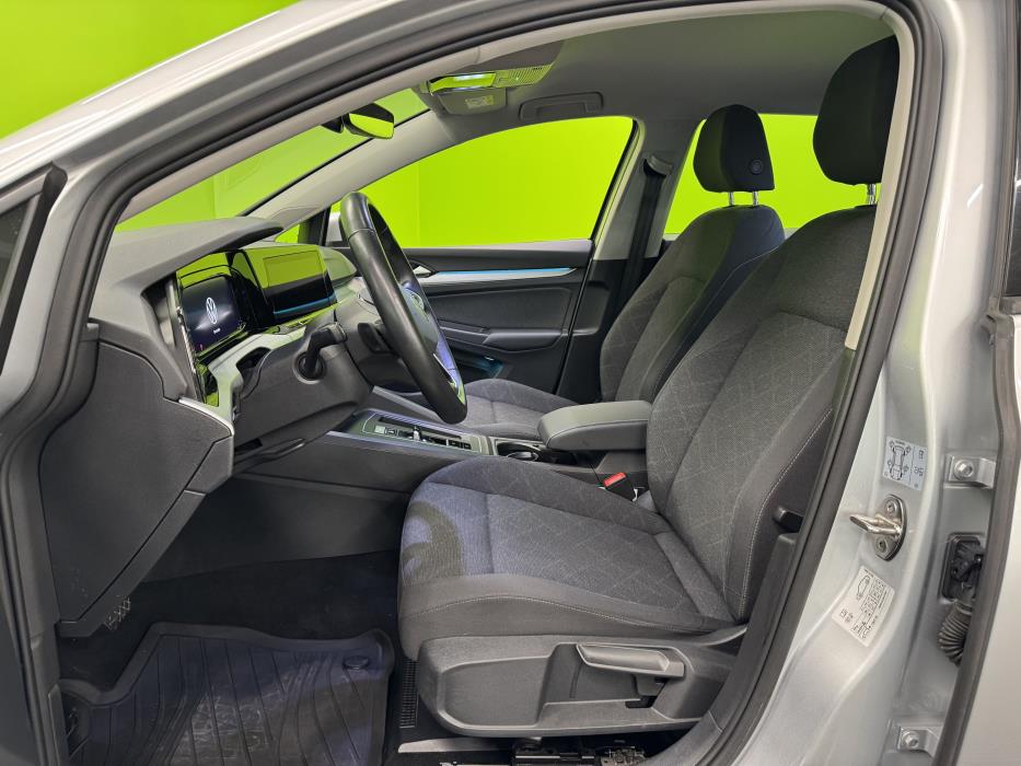 Volkswagen Golf 2023
