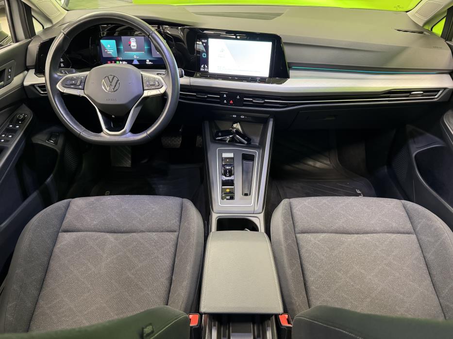 Volkswagen Golf 2023