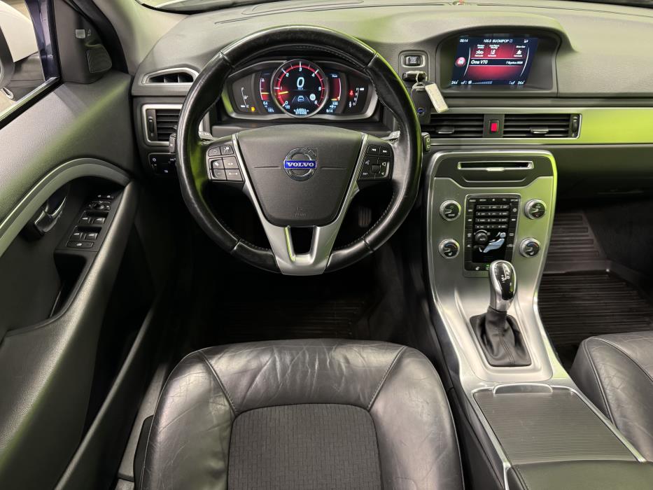 Volvo V70 2015