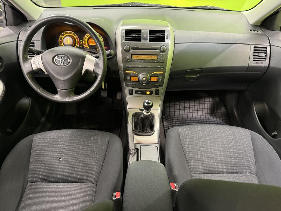 Toyota Corolla 2010