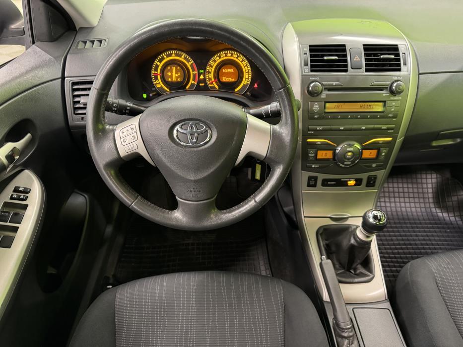 Toyota Corolla 2010
