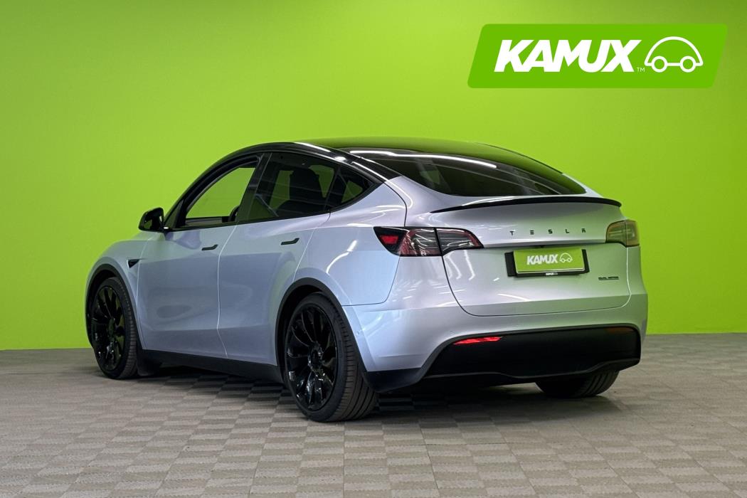 Tesla Model Y 2022