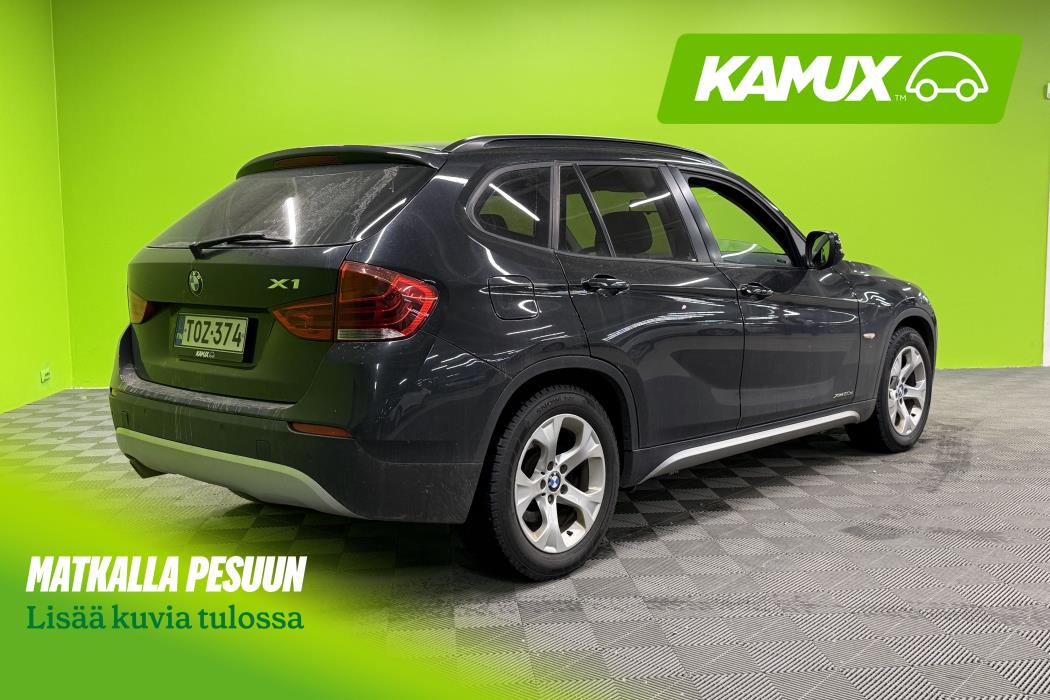 BMW X1 2012