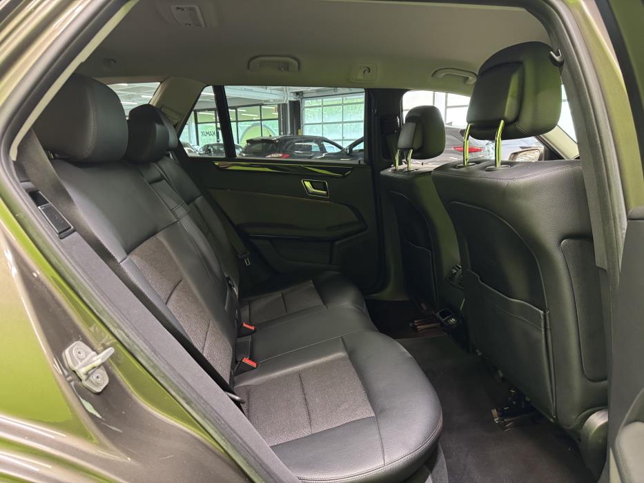 Mercedes-Benz E 2012