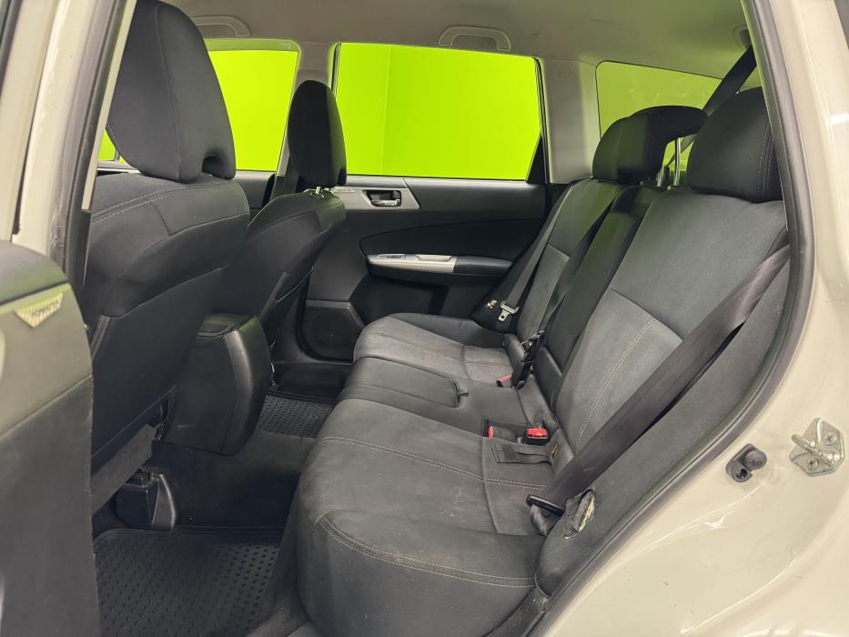 Subaru Forester 2010