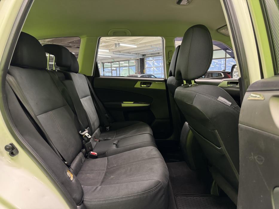 Subaru Forester 2010