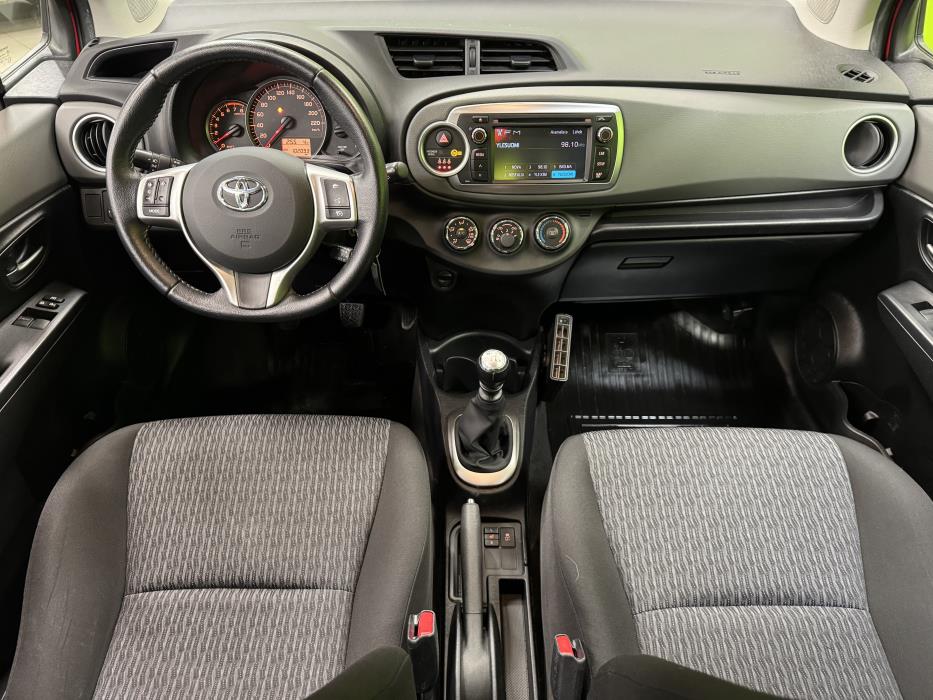 Toyota Yaris 2014