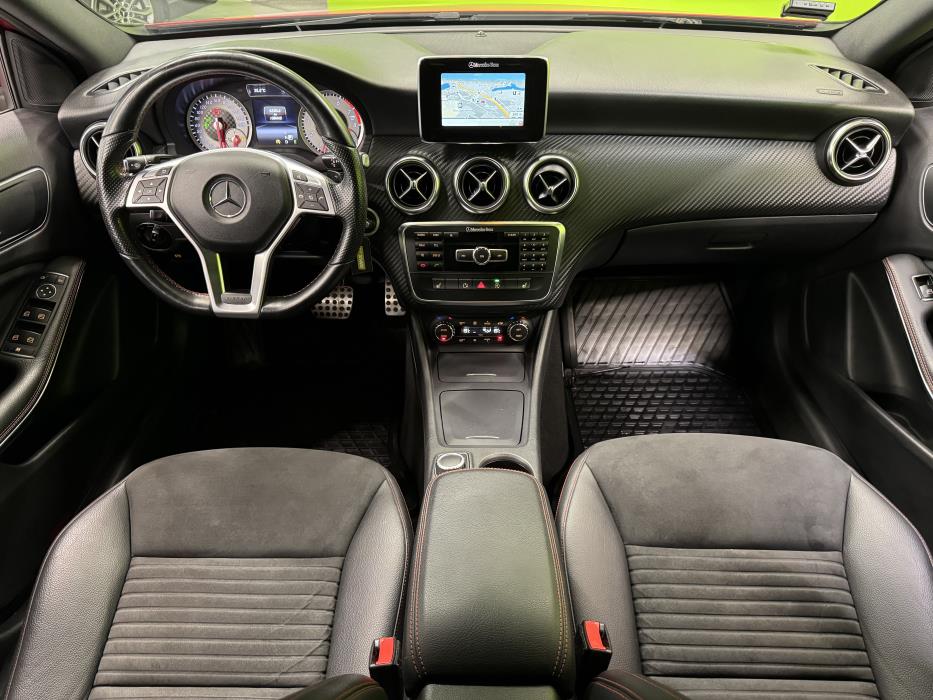 Mercedes-Benz A 2015