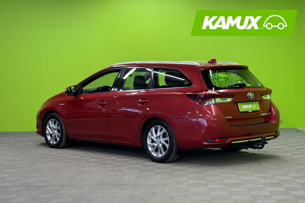 Toyota Auris 2016