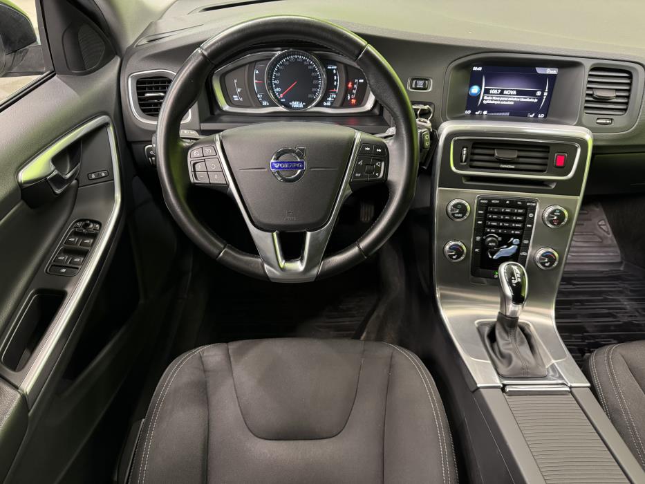 Volvo V60 2017