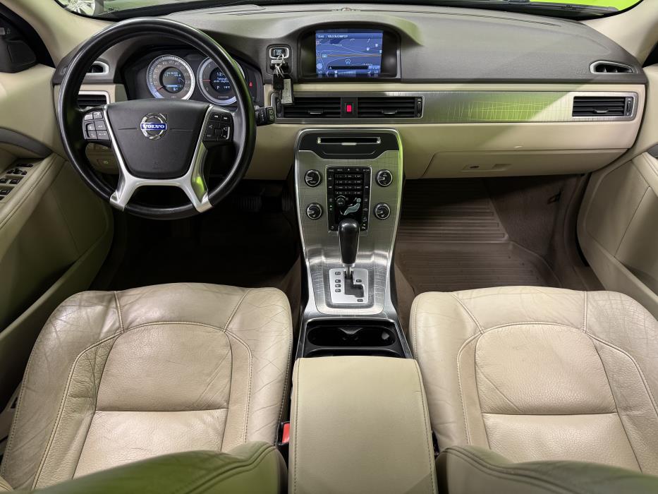 Volvo XC70 2012