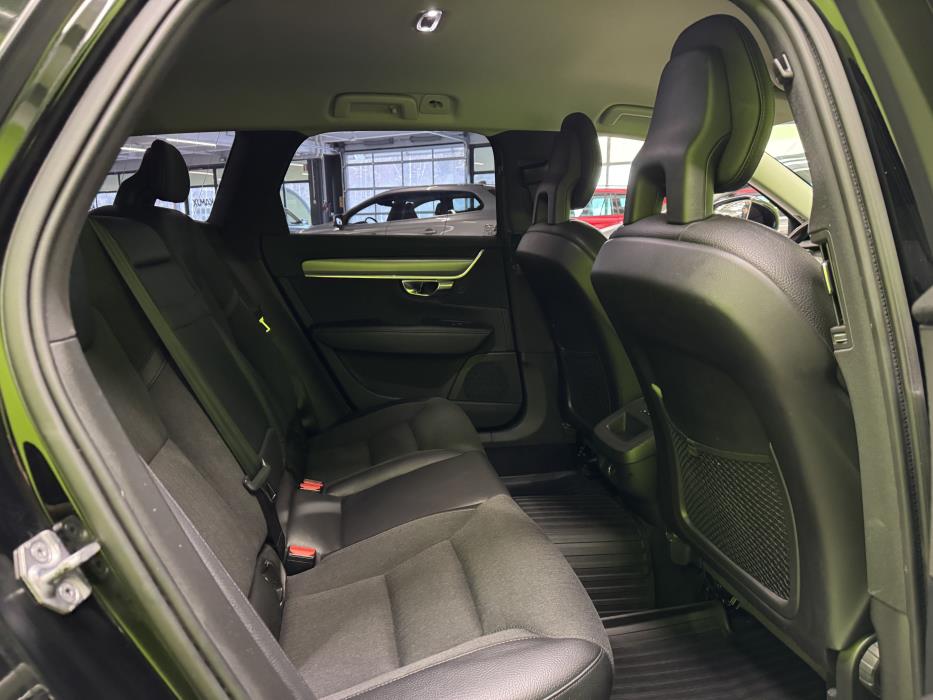 Volvo V90 2017