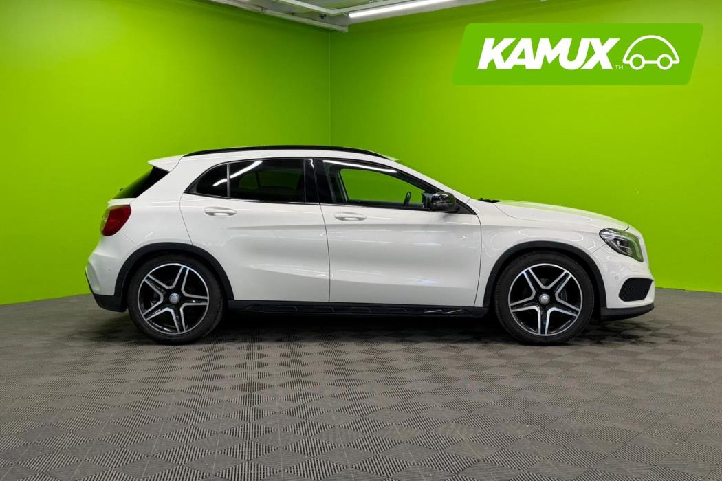 Mercedes-Benz GLA 2015