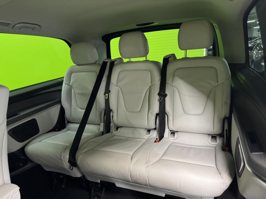 Mercedes-Benz V 2015
