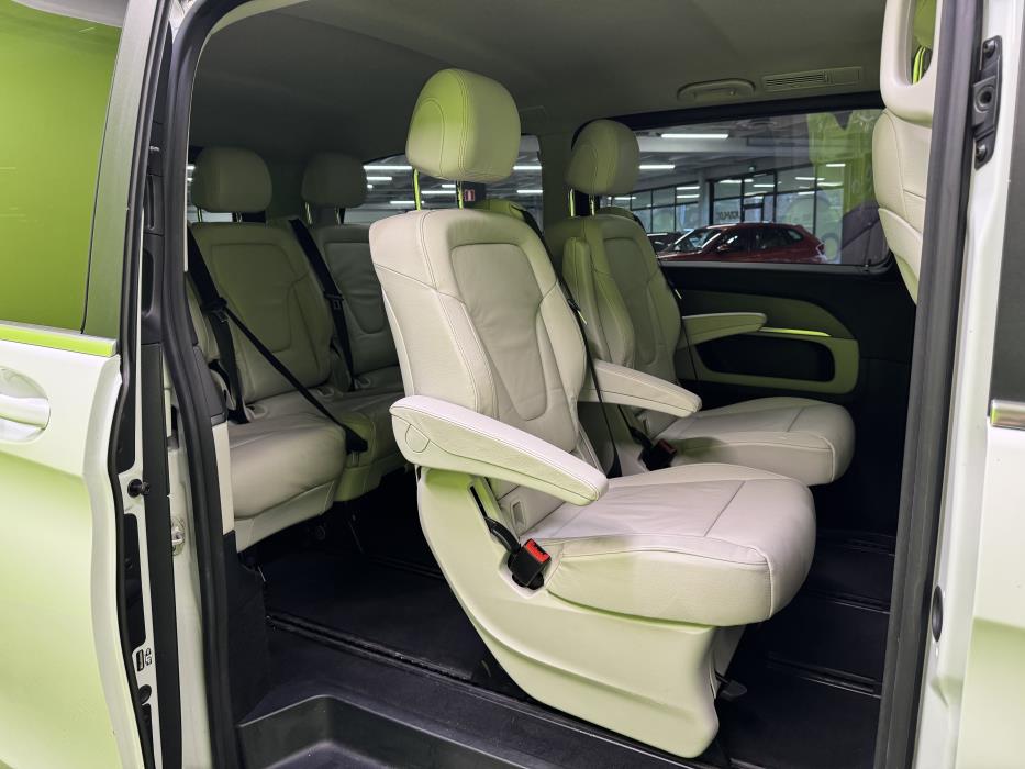 Mercedes-Benz V 2015