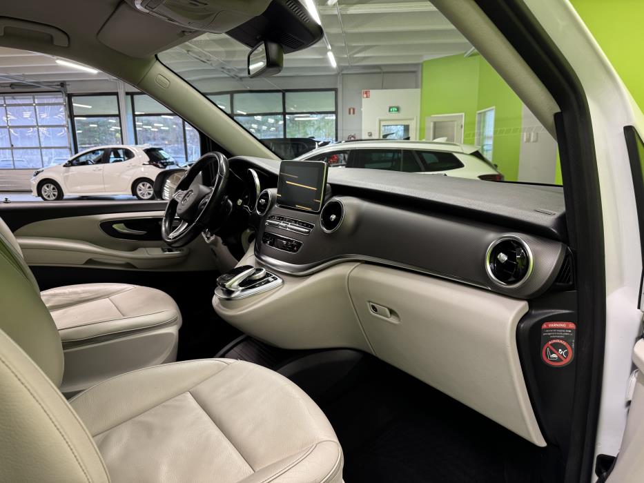 Mercedes-Benz V 2015