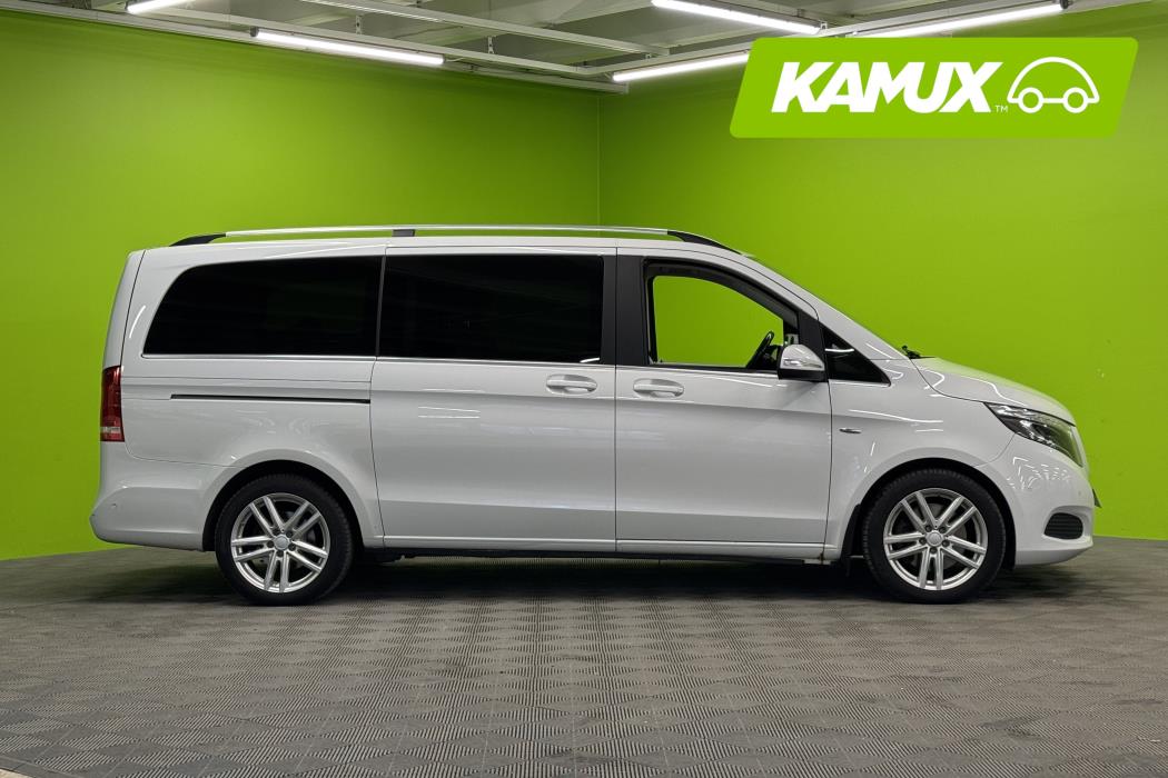 Mercedes-Benz V 2015