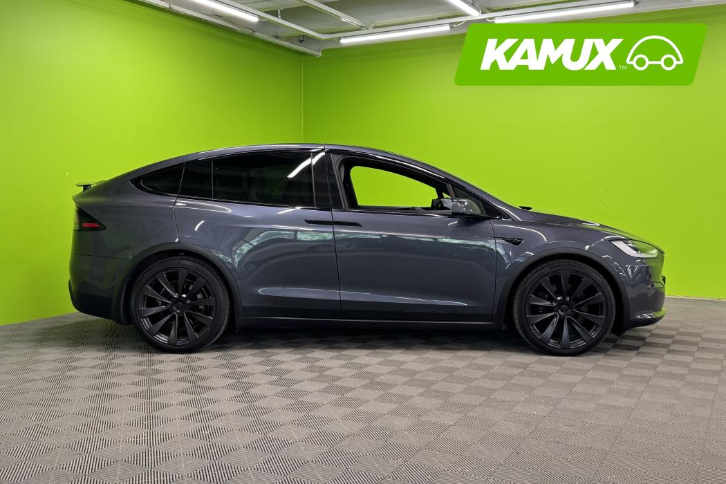 Tesla Model X 2023