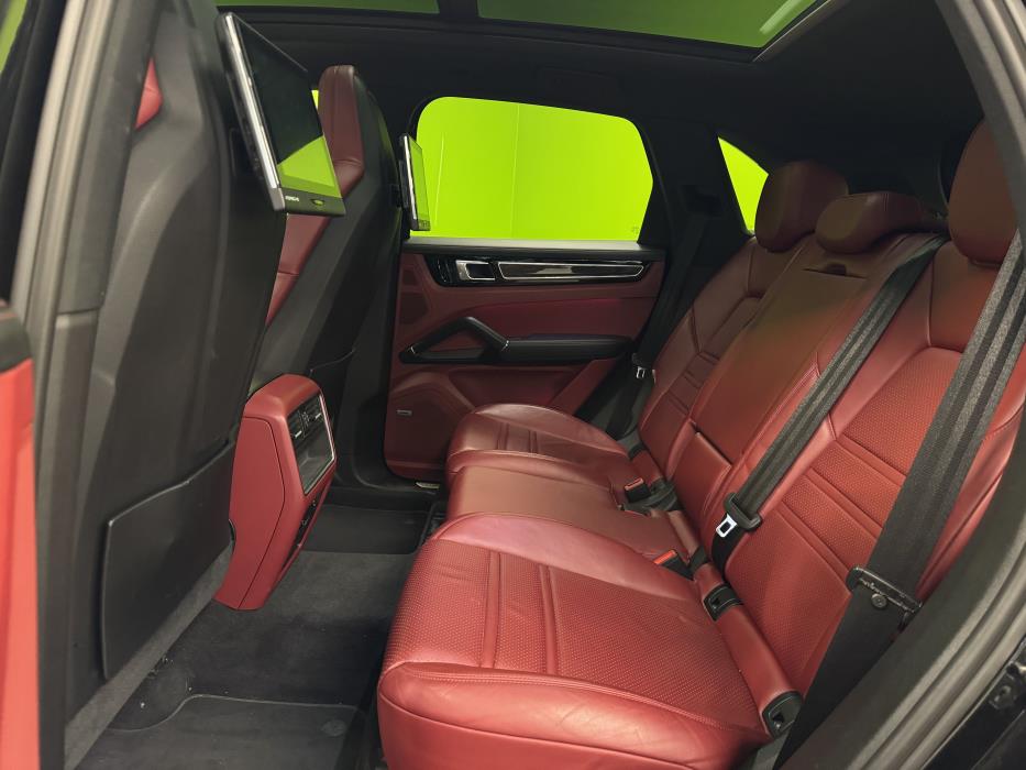 Porsche Cayenne 2020