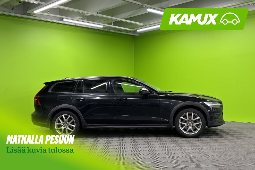 Volvo V60 Cross Country 2019