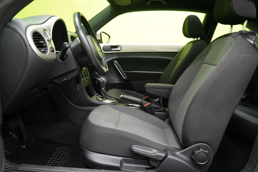 Volkswagen Beetle 2015