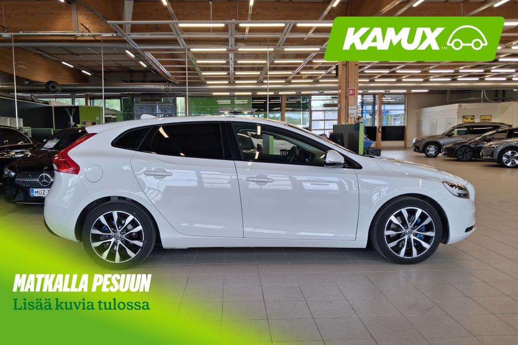 Volvo V40 2019